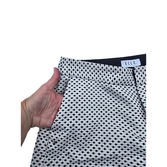 Black & White Textured High-Waisted Scalloped Hem Shorts Size 8 Elle Brand - Picture 4 of 5